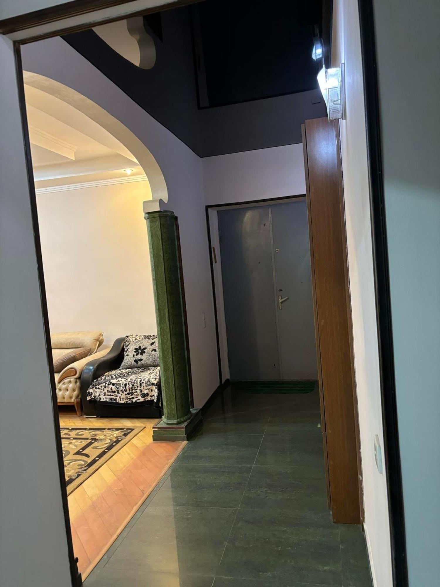 Apartment On Sanapiro Tbilisi Exterior foto